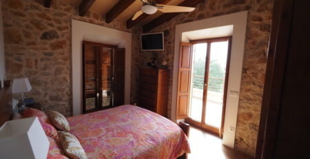aislamiento ventana de Madera con Portillo